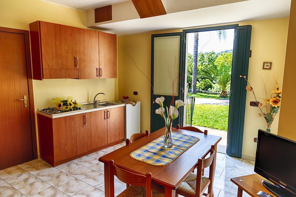 Casa Vacanze Alcantara Gaggi Zimmer foto