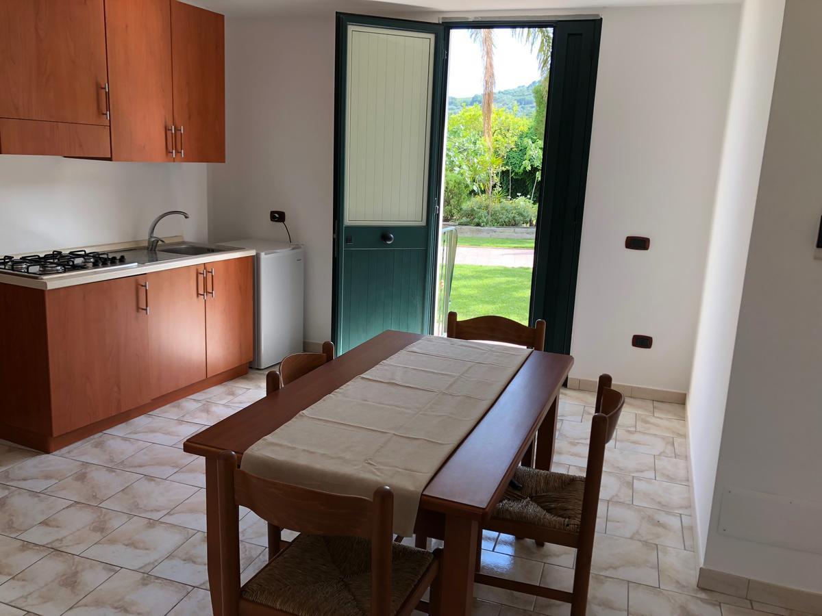 Casa Vacanze Alcantara Gaggi Exterior foto